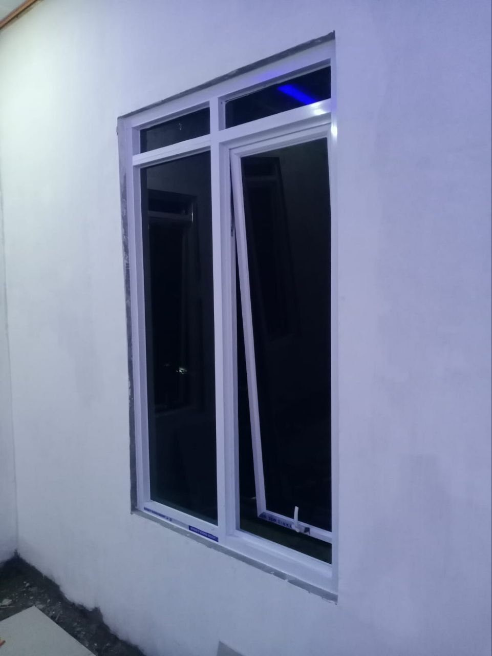 Kusen & jendela aluminium